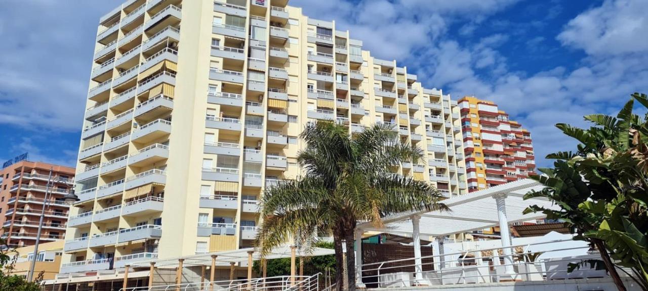 Mara's Apartments Puerto Marina - Primera Linea de Playa - Puerto Marina Area Benalmádena Exterior foto